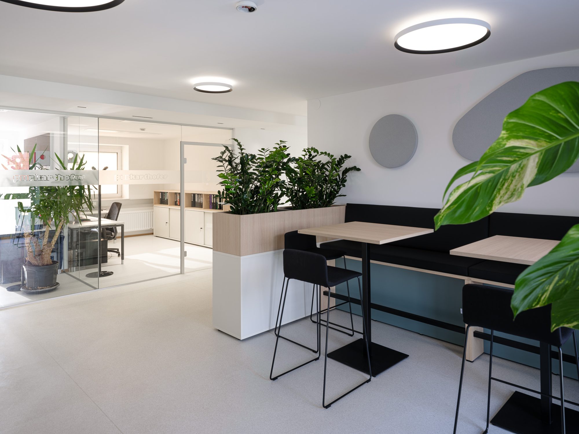 Büro mit Lounge